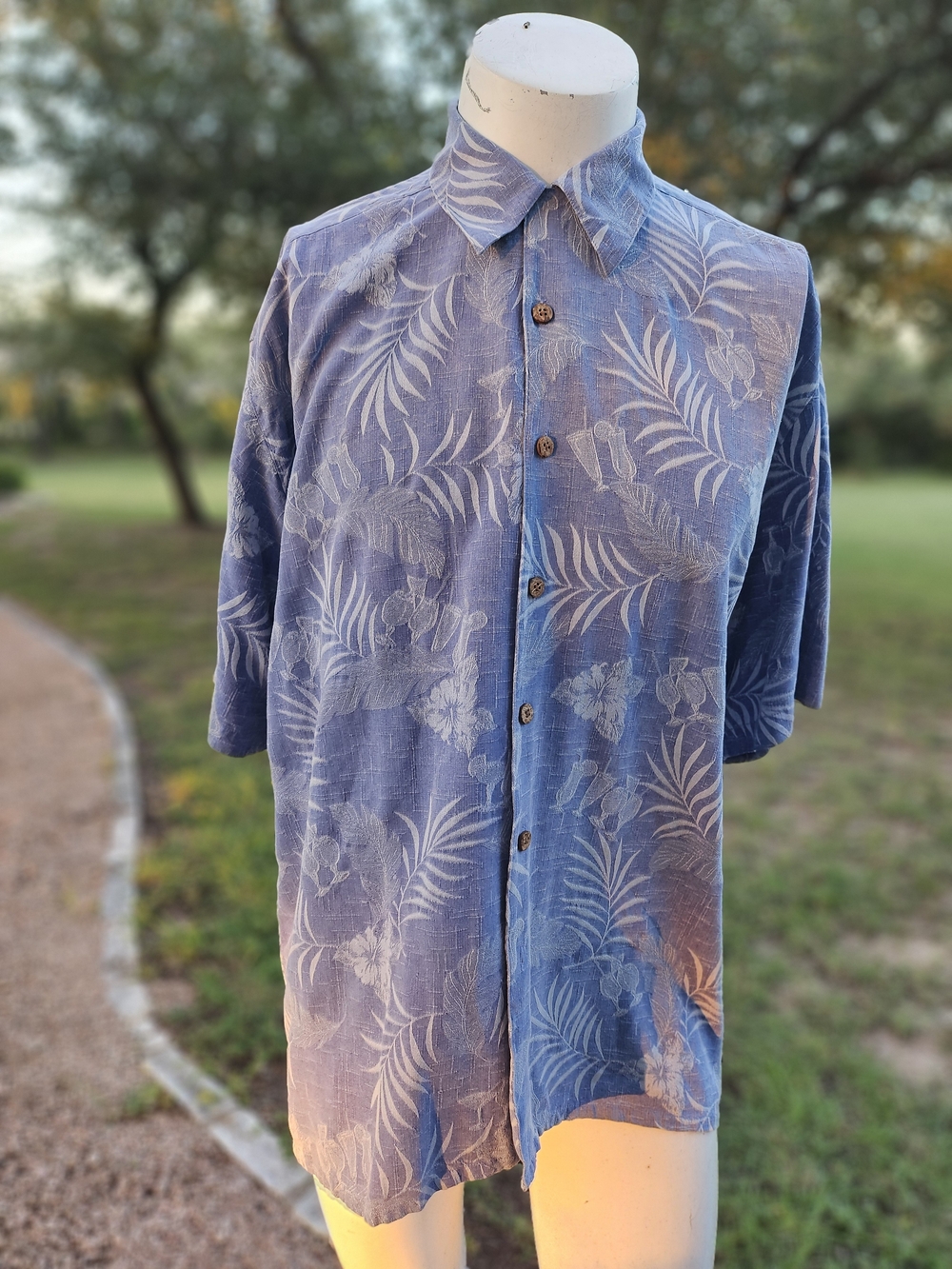 Paradise Coves Blue Silk Tropical Print Short Sleeve Button-Up Camp Shirt XL